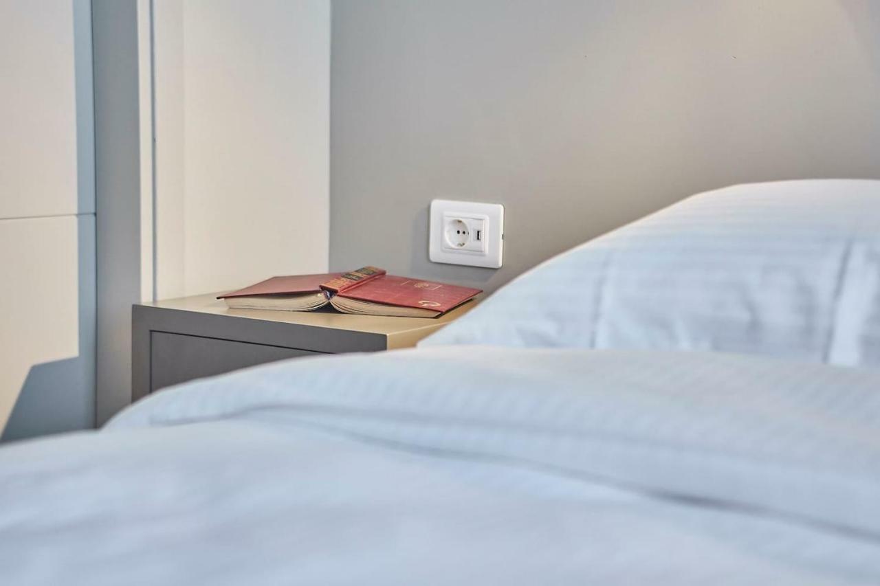 Spacious Suite W. Huge Balcony + Acropolis View Ateny Zewnętrze zdjęcie