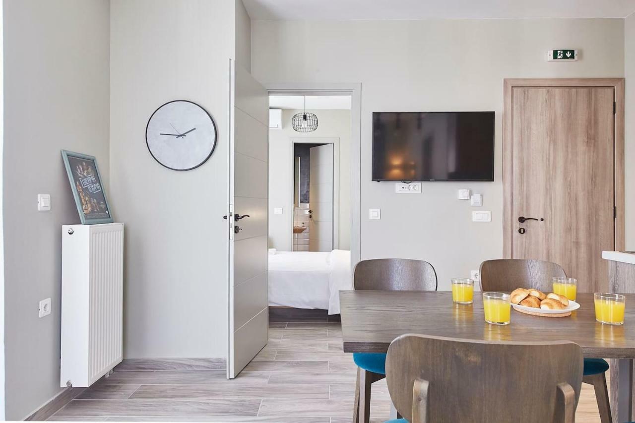 Spacious Suite W. Huge Balcony + Acropolis View Ateny Zewnętrze zdjęcie